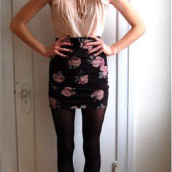 Talula fitted bodycon skirt M/L - Picture 5 of 5